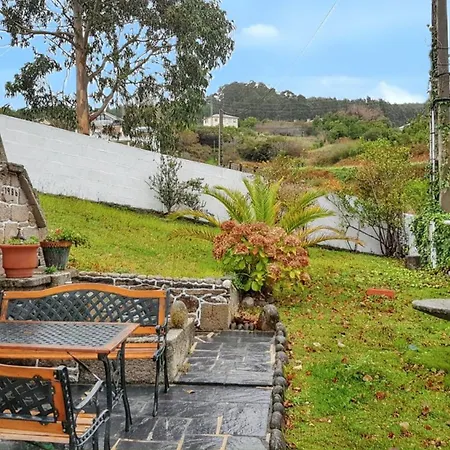 بيت للعطل Comfortable House With Sea View In Viveiro, 200 M² *